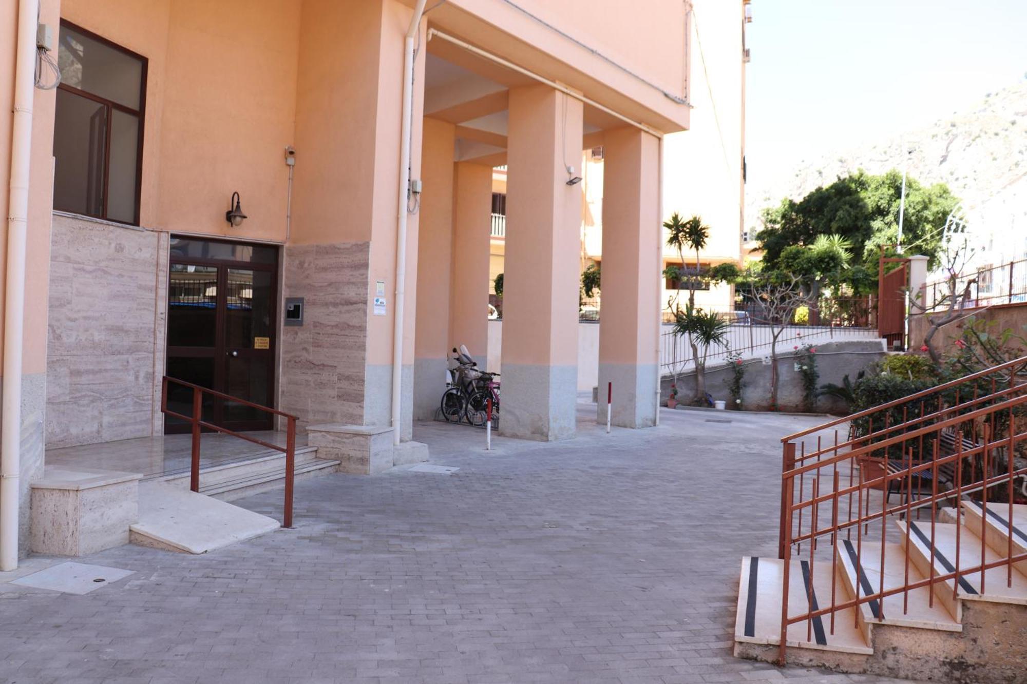 Apartament Rineddahouse Arenella - Vista Mare Panoramica A Palermo Con Parcheggio Privato Zewnętrze zdjęcie